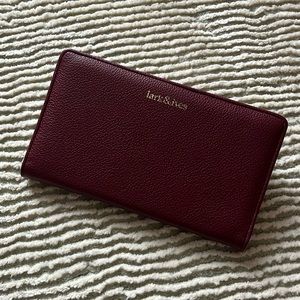 Lark & Ives wallet